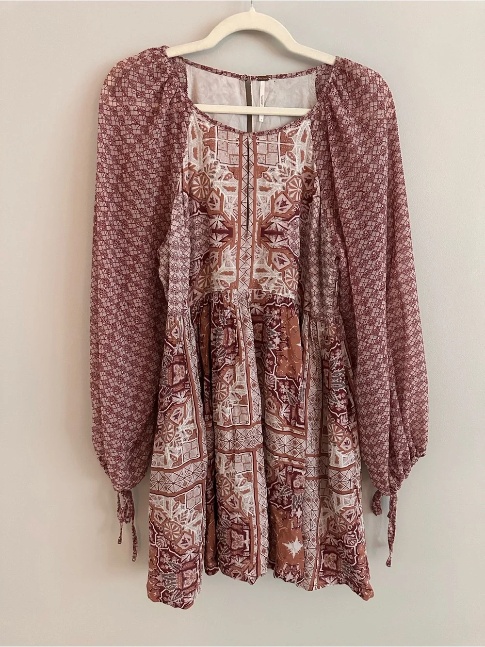 Free People Oksana Mini Dress Boho Paisley Pink Print Long Sleeve Size 6